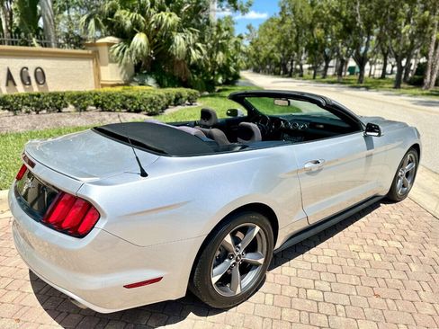 Used 2015 Ford Mustang Convertible w/ Equipment Group 051A image 33