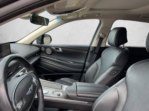 Used 2021 Genesis GV80 3.5T w/ Advanced Package 06 AWD/4WD image 11