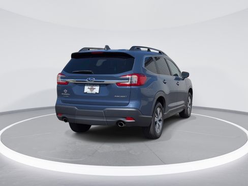 Used 2025 Subaru Ascent Premium AWD/4WD image 7