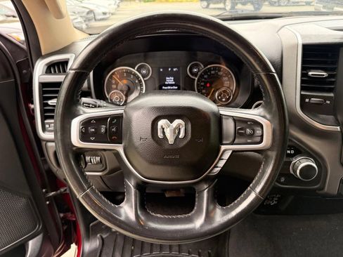 Used 2019 RAM 1500 Big Horn RWD image 34