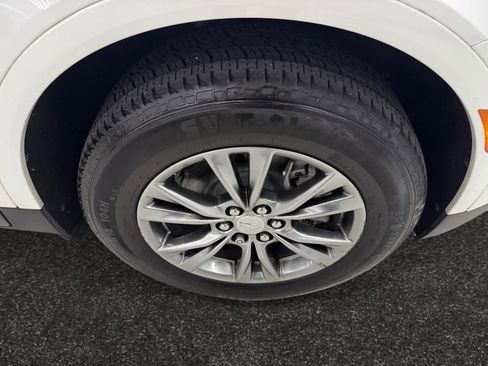 Used 2022 Cadillac XT5 Premium Luxury image 8