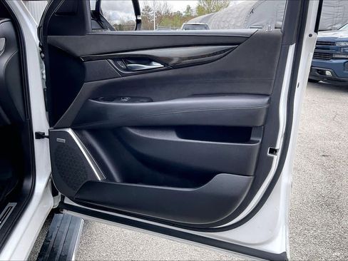Used 2016 Cadillac Escalade ESV Platinum image 23