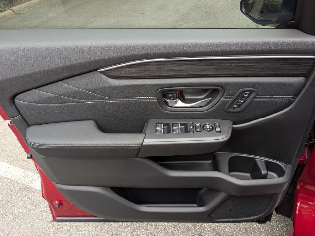 New 2026 Honda Pilot Touring image 28