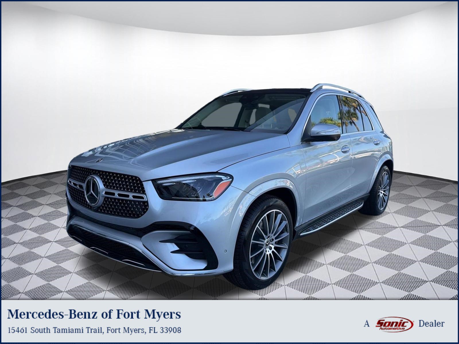 Used 2026 Mercedes-Benz GLE 350 4MATIC image 1