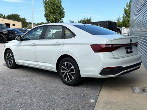 Used 2025 Volkswagen Jetta S FWD image 2