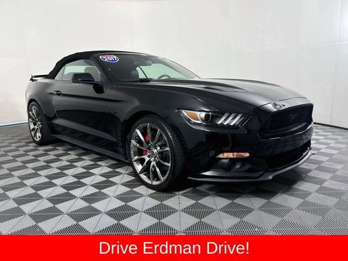 Used 2017 Ford Mustang GT Premium w/ Equipment Group 401A RWD image 1