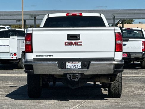 Used 2018 GMC Sierra 2500 Base image 5