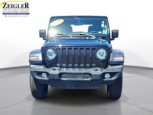 Used 2022 Jeep Wrangler Unlimited Sport AWD/4WD image 2