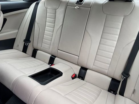 Used 2025 BMW 230i Coupe w/ M Sport Package image 11