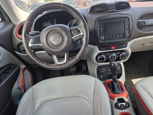 Used 2016 Jeep Renegade Limited AWD/4WD image 11