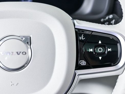 New 2026 Volvo XC90 B6 Ultra w/ Protection Package AWD/4WD image 11