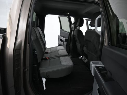 Used 2023 Ford F150 XLT image 11