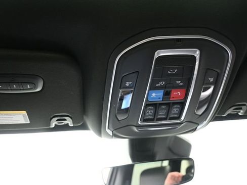 Used 2022 Jeep Wagoneer Series I image 8