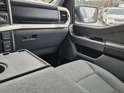 Used 2021 Ford F150 XLT w/ Trailer Tow Package image 11