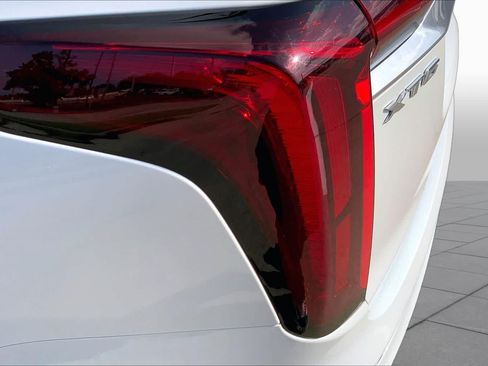 Certified 2024 Cadillac XT6 Luxury FWD image 28