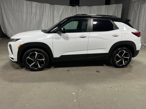 Used 2021 Chevrolet TrailBlazer RS w/ Convenience Package image 4