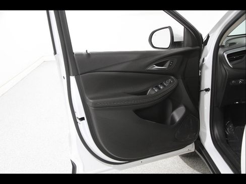 Used 2024 Buick Encore GX Preferred image 4