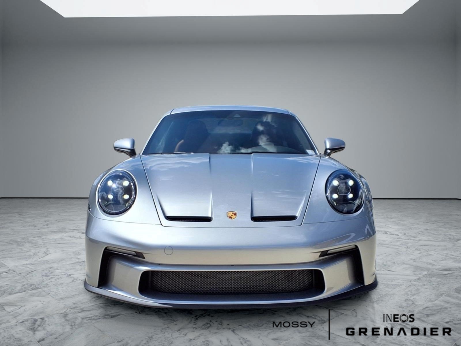 Used 2024 Porsche 911 GT3 RWD image 3