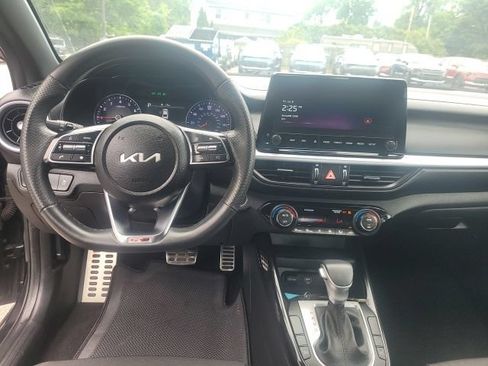 Certified 2023 Kia Forte GT-Line FWD image 12