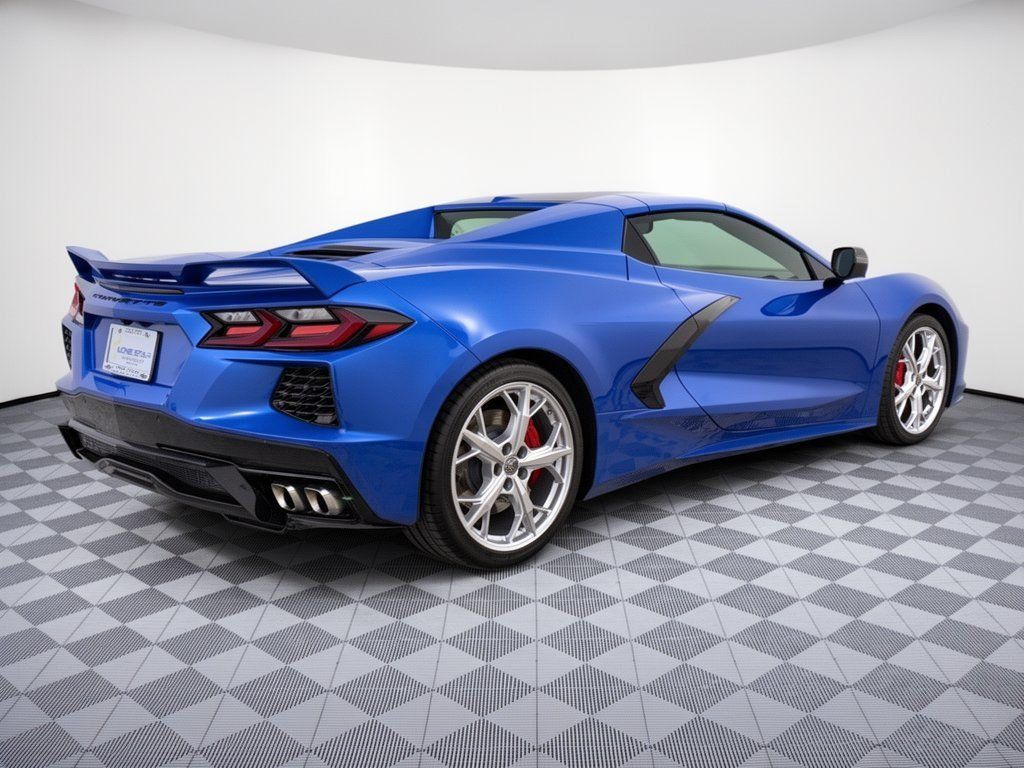 Certified 2023 Chevrolet Corvette Stingray Premium Conv w/ Z51 Performance Package RWD image 9