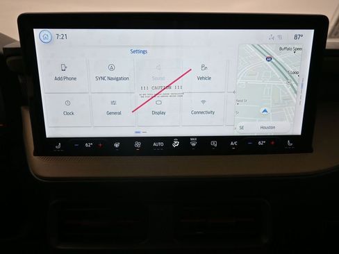 New 2026 Ford Maverick Lariat w/ 4K Tow Package AWD/4WD image 9