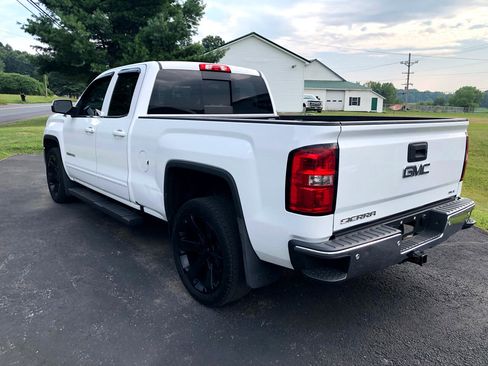 Used 2018 GMC Sierra 1500 SLE w/ SLE Value Package image 7