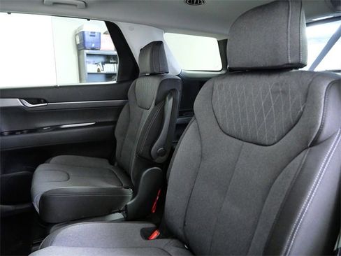 Used 2021 Hyundai Palisade SEL w/ Convenience Package image 14
