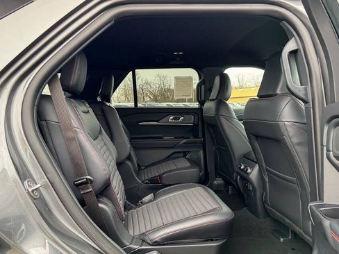 New 2026 Ford Explorer ST-Line AWD/4WD image 16