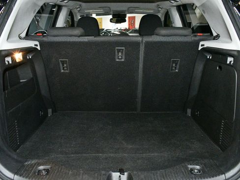 Used 2021 Chevrolet Trax LS w/ Tint and Cruise Package image 95