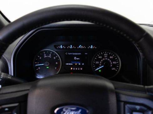 Used 2020 Ford F150 XLT w/ Equipment Group 302A Luxury AWD/4WD image 29