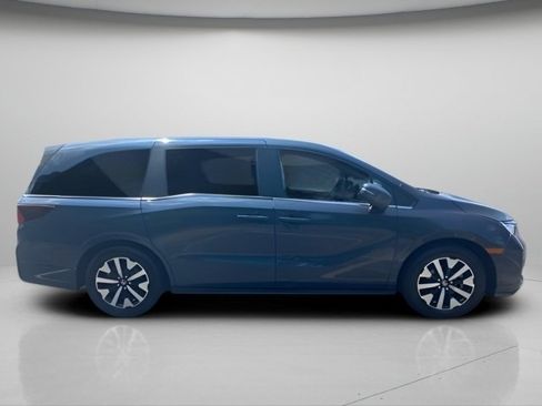 Used 2025 Honda Odyssey EX-L image 6