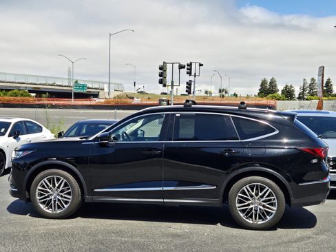 Used 2023 Acura MDX SH-AWD w/ Advance Package image 7
