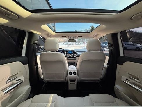 Certified 2023 Mercedes-Benz GLA 250 4MATIC image 59