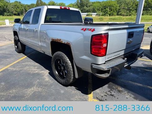Used 2018 Chevrolet Silverado 1500 LT w/ Trailering Package AWD/4WD image 6