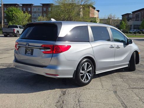 Used 2023 Honda Odyssey Touring image 14