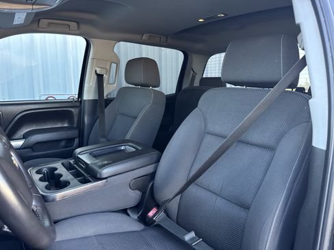 Used 2018 Chevrolet Silverado 1500 LT w/ Texas Edition image 13