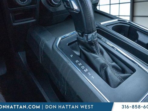 Used 2017 Ford F150 XLT w/ Equipment Group 302A Luxury AWD/4WD image 11