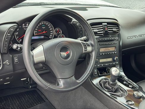 Used 2008 Chevrolet Corvette Convertible w/ Preferred Equipment Group image 20