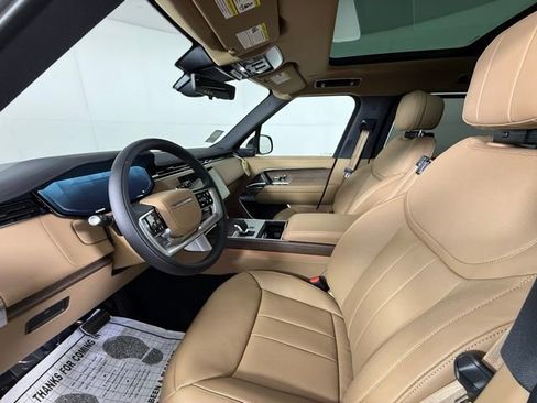 New 2026 Land Rover Range Rover Long Wheelbase SE image 5