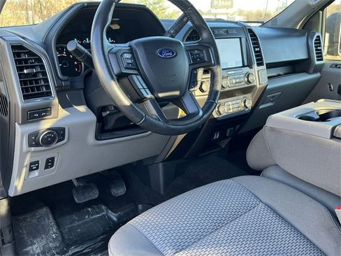 Used 2020 Ford F150 XLT w/ Equipment Group 302A Luxury image 17