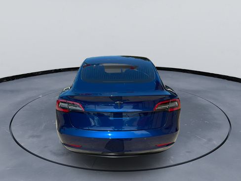 Used 2018 Tesla Model 3 Long Range RWD image 5