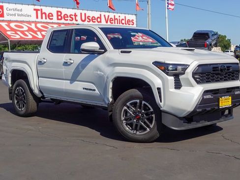 New 2026 Toyota Tacoma TRD Sport AWD/4WD image 7
