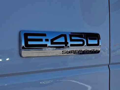 Used 2024 Ford E-450 and Econoline 450 Super Duty w/ Power Windows & Locks Group RWD image 28