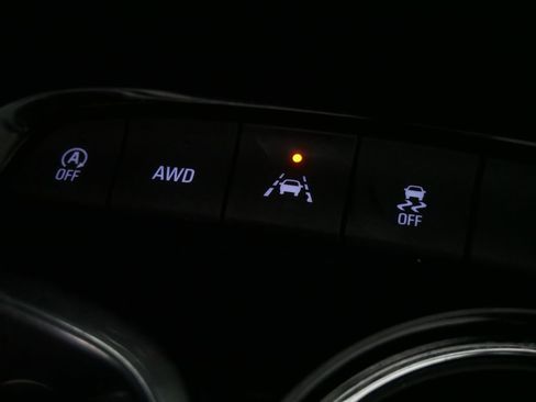 Used 2023 Buick Encore GX Essence w/ Experience Buick Package AWD/4WD image 27