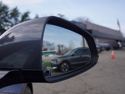 Used 2023 Tesla Model S Plaid AWD/4WD image 27