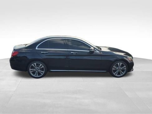 Used 2019 Mercedes-Benz C 300 Sedan image 7