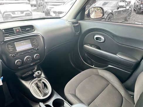 Used 2019 Kia Soul image 22
