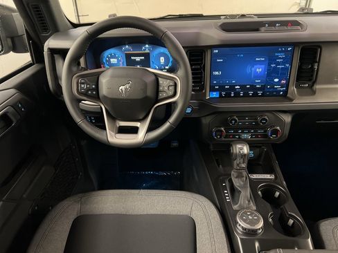 New 2025 Ford Bronco Big Bend image 8