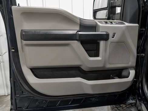 Used 2022 Ford F250 XL w/ STX Appearance Package AWD/4WD image 40