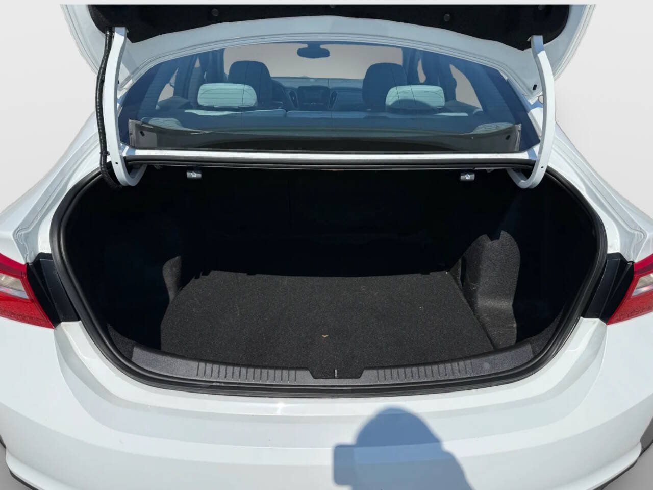 Used 2016 Chevrolet Malibu LS FWD image 7